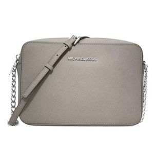 Michael Kors Purse & wallet